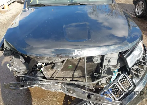 2020 Jeep Grand Cherokee Limited 4X4 из США, поврежденный, VIN 1C4RJFBG2LC344370